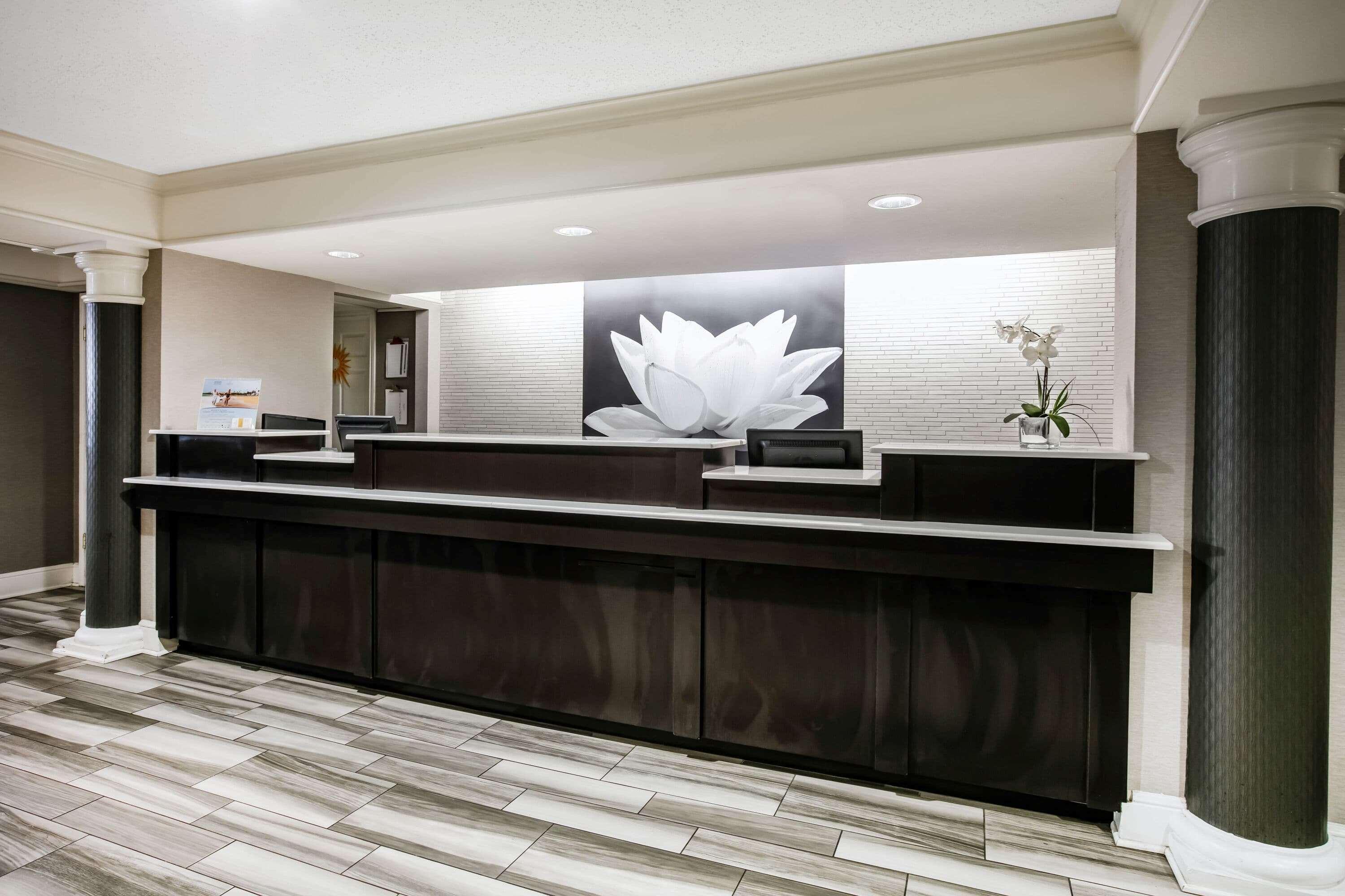 La Quinta Inn By Wyndham Dallas Uptown Esterno foto