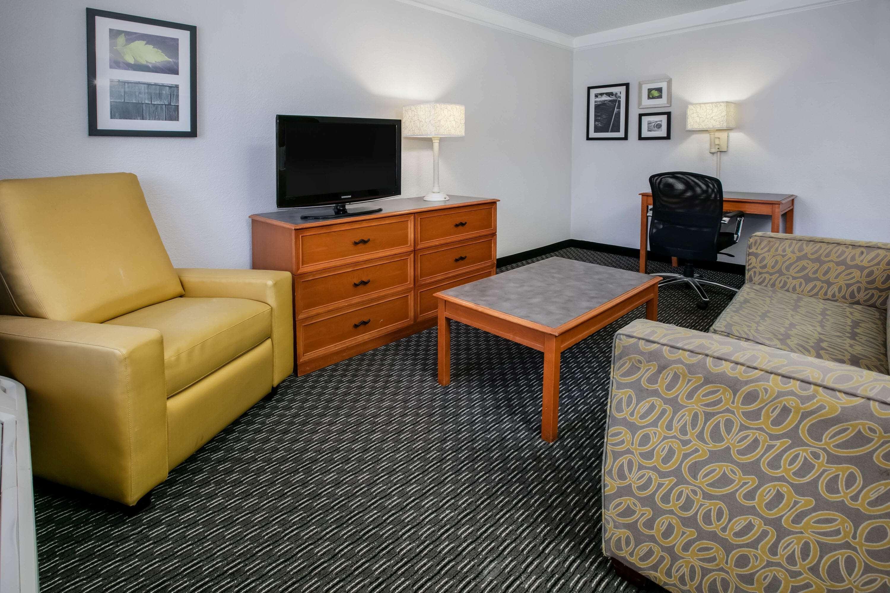La Quinta Inn By Wyndham Dallas Uptown Esterno foto