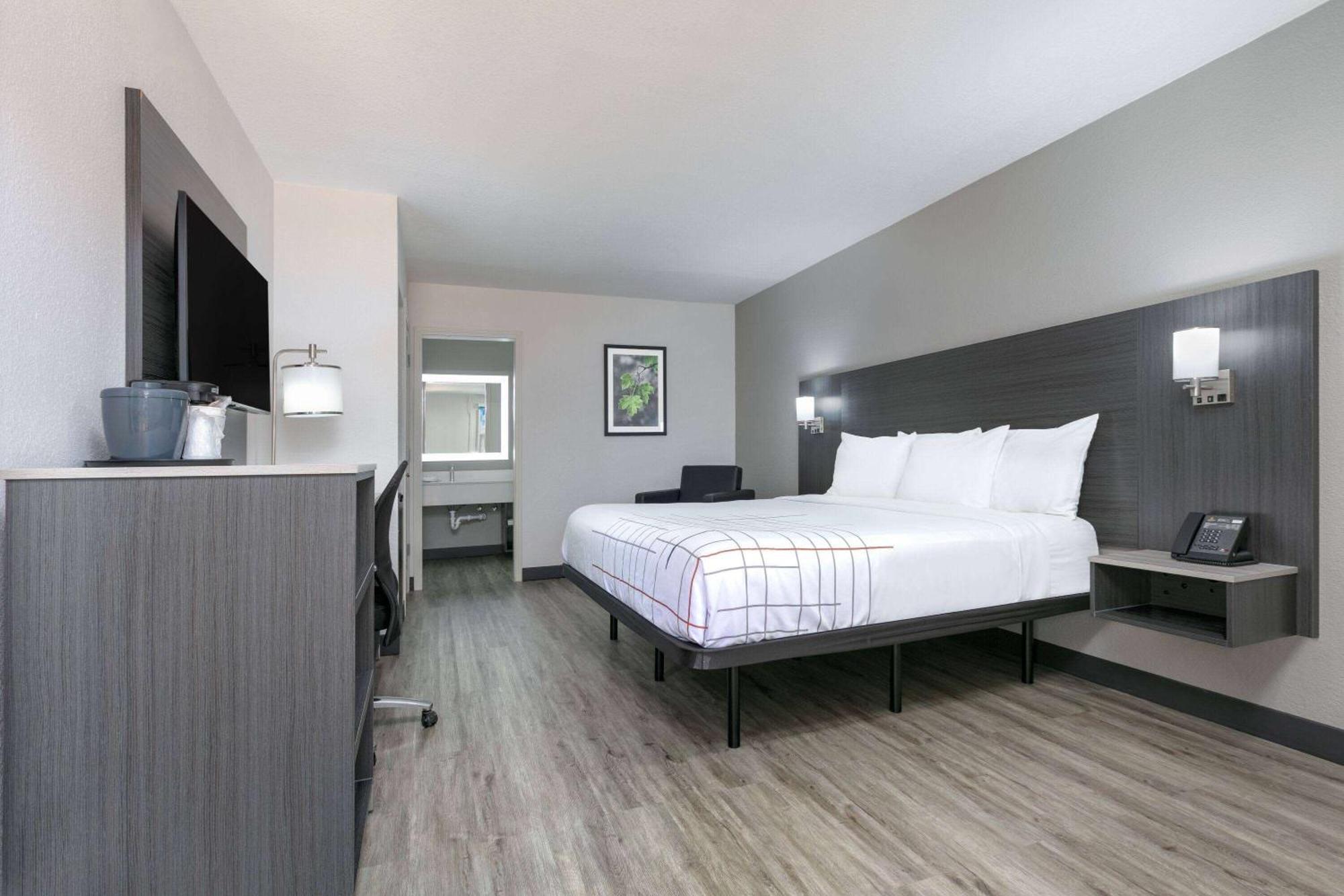 La Quinta Inn By Wyndham Dallas Uptown Esterno foto